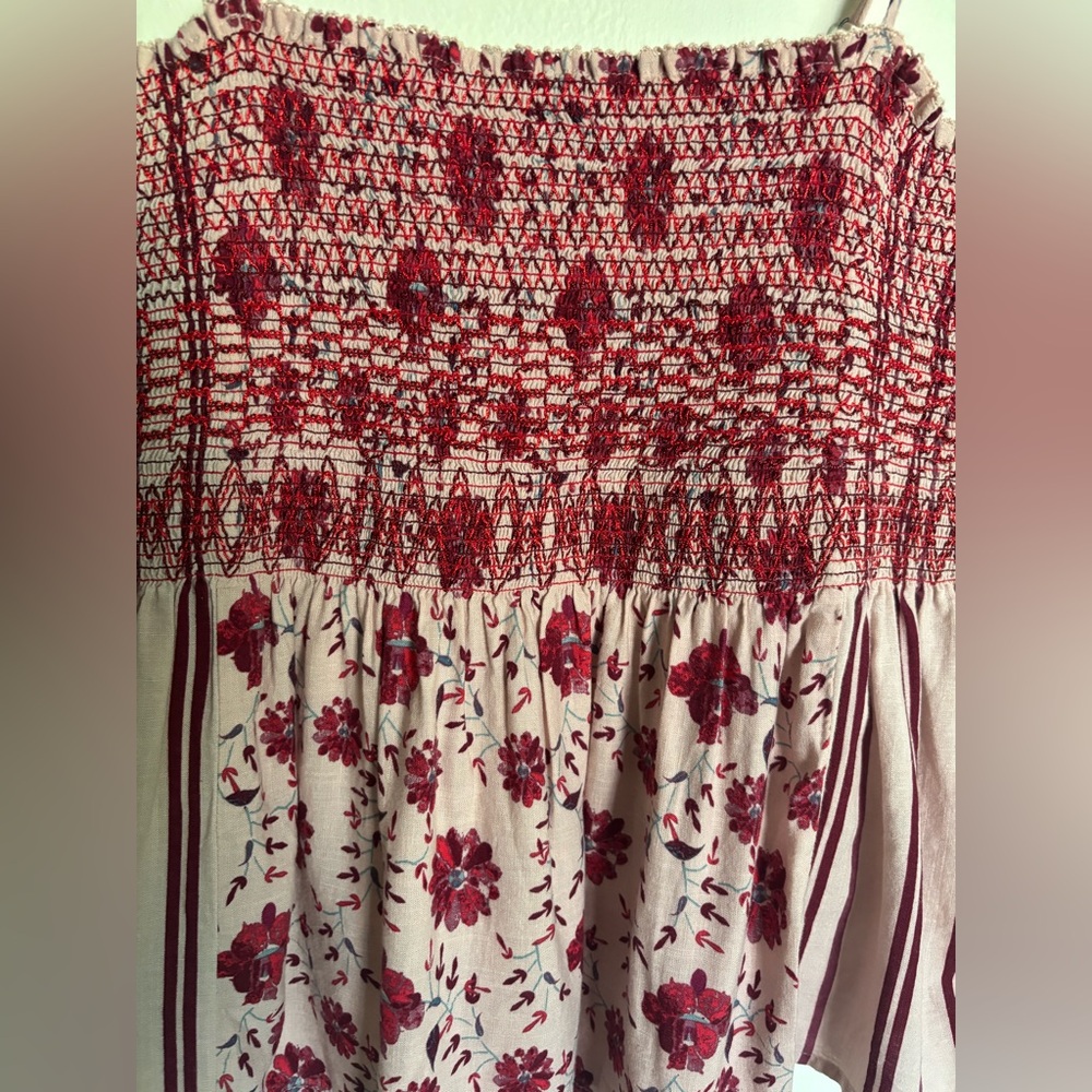 Lucky Brand Smocked Floral Babydoll Top Size Medium - Picture 5 of 10